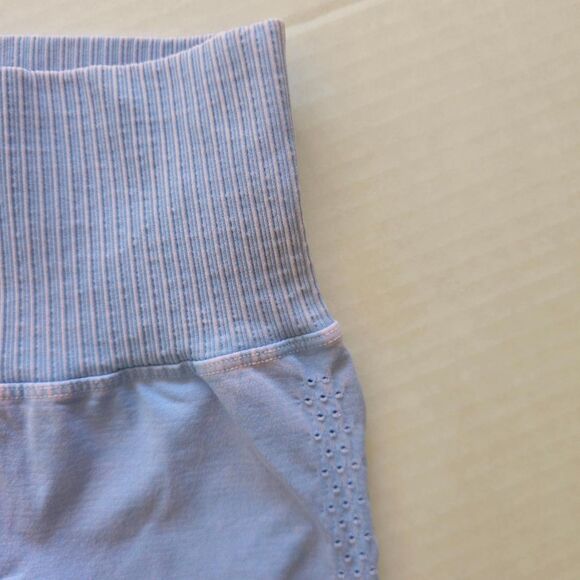 Free People Movement Biker Shorts Women's Light Blue with Pink Size XS - Picture 4 of 4